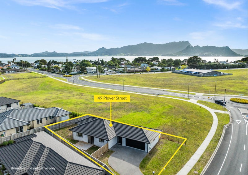 49 Plover Street, One Tree Point - Carousel 1