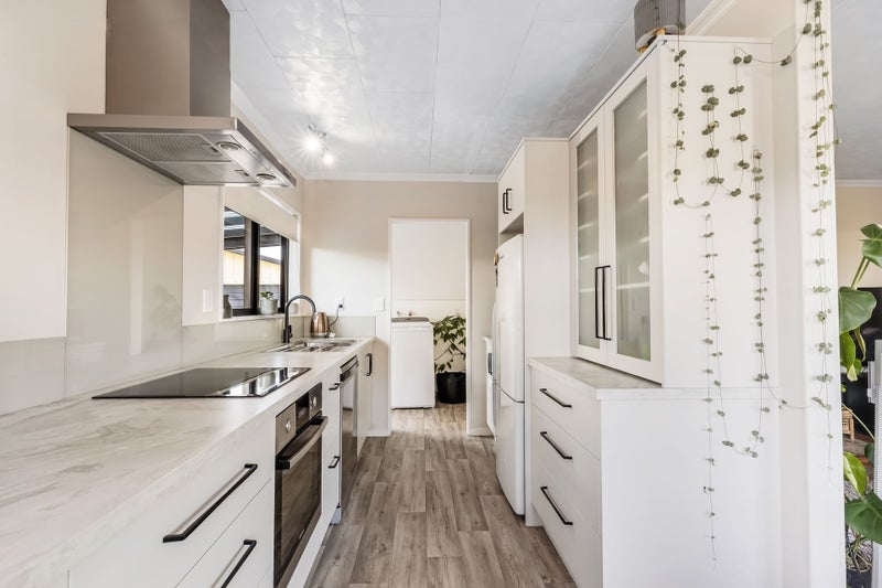 13A College Street, Motueka, Motueka - Carousel 2