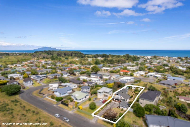 18 Robert Mckeen Street, Otaki Beach, Otaki - Carousel 2