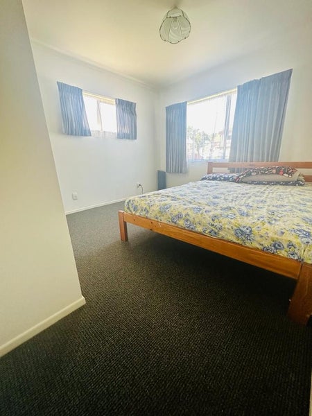 170 Carnoustie Drive, Wattle Downs, Auckland - Carousel 4