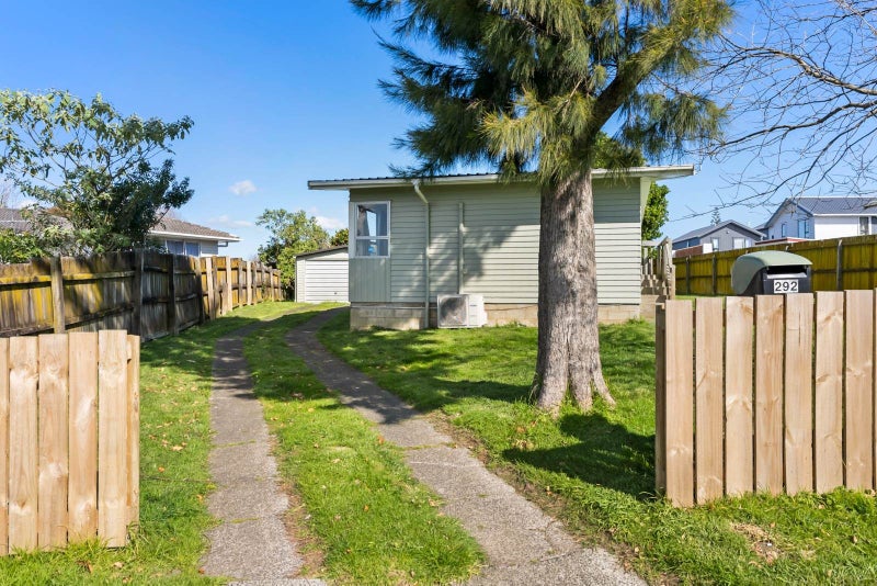292 Mahia Road, Weymouth, Auckland - Carousel 18