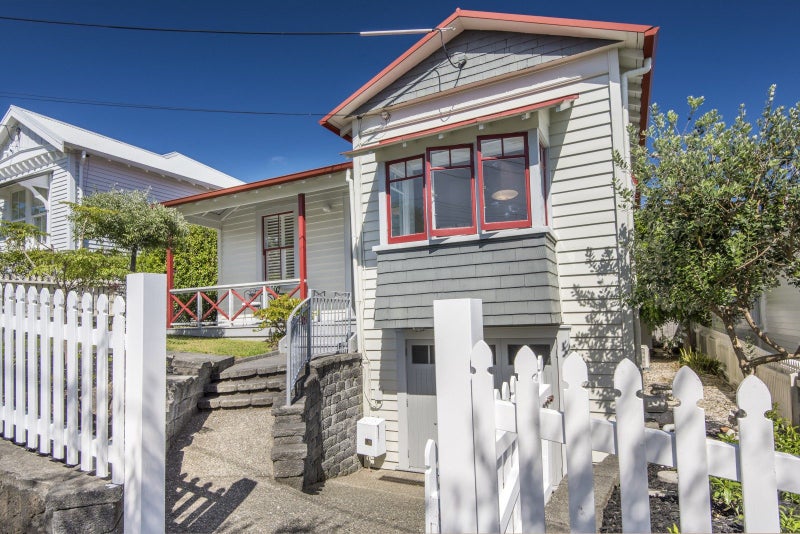 37 Kiwi Road, Stanley Point, Auckland - Carousel 30