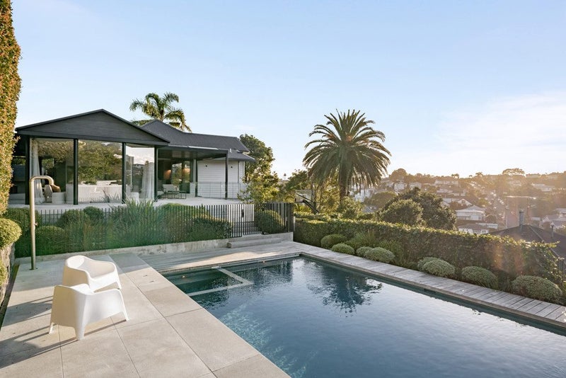 39 Bell Road, Remuera, Auckland - Carousel 1