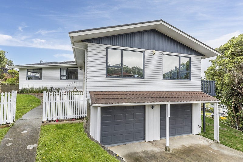15 Truro Road, Camborne, Porirua - Carousel 2