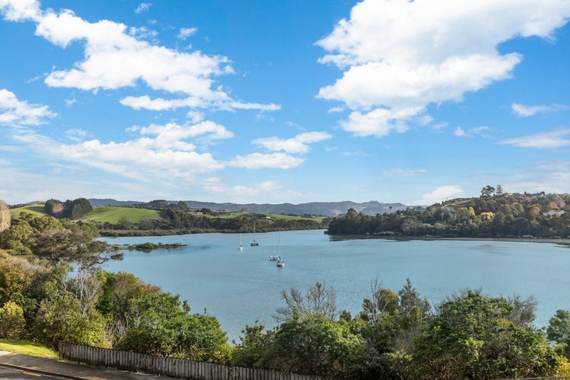 1250 Sandspit Road, Sandspit, Warkworth - Carousel 1