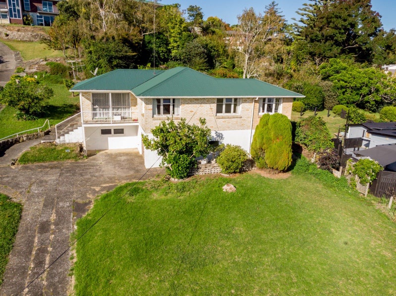1 Cullen Street, Paeroa, Paeroa - Carousel 1
