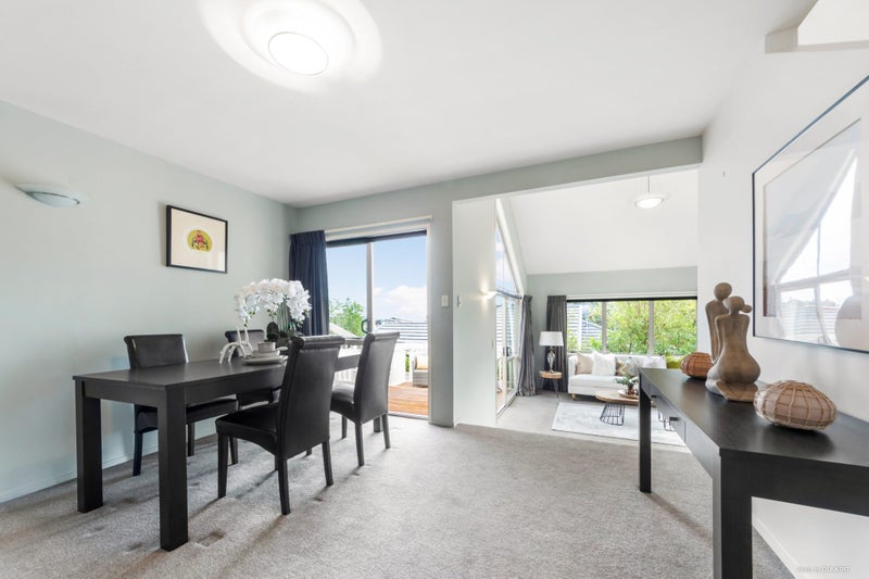 5 Frenz Drive, Titirangi, Auckland - Carousel 2