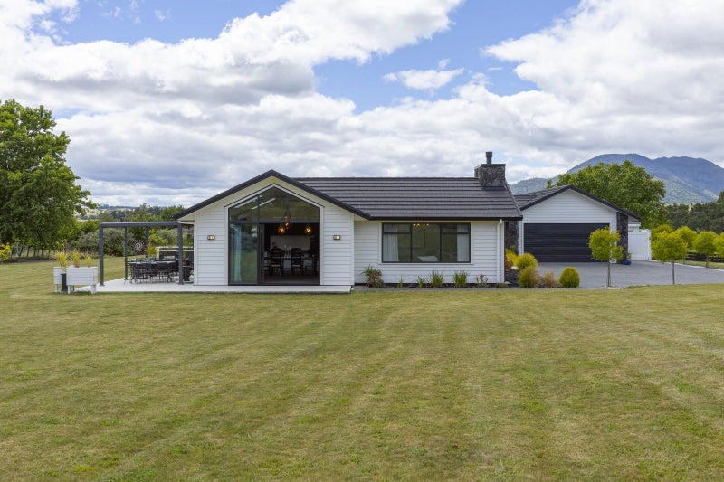73 Huka Falls Road, Taupo - Carousel 2