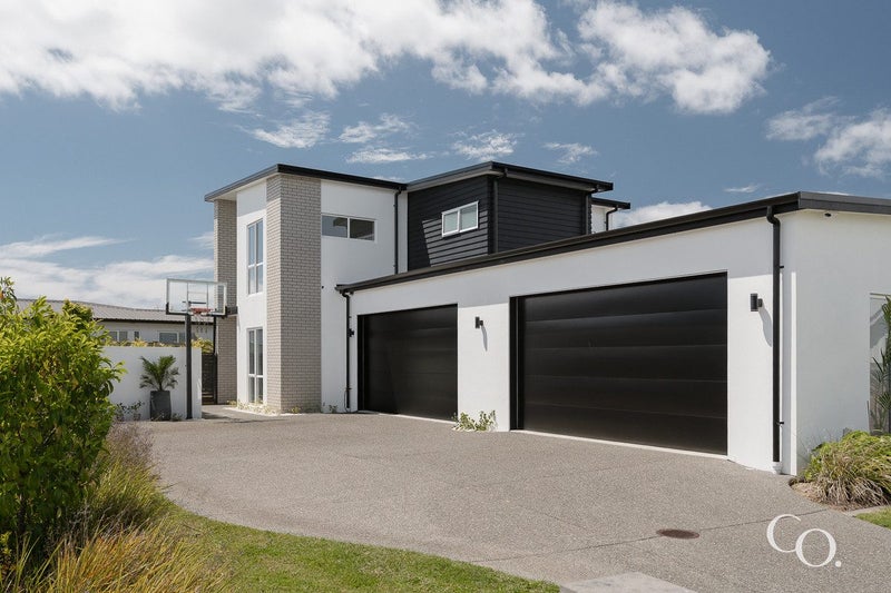 35 PENNANTIA COURT, PAPAMOA BEACH, Tauranga - Carousel 1