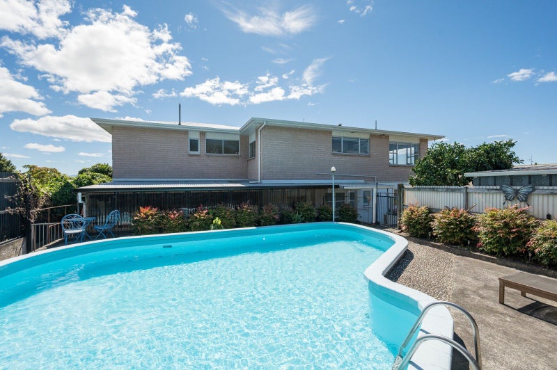 13 Hebberd Place, Richmond - Carousel 2