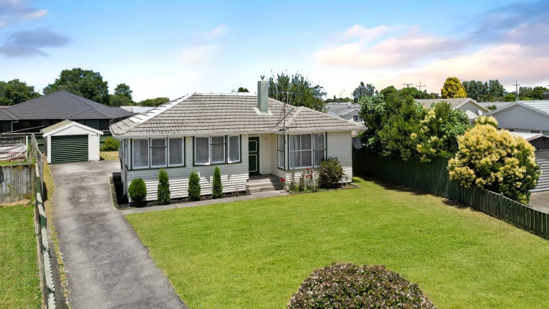 77 Sefton Crescent, Chartwell, Hamilton - Carousel 2