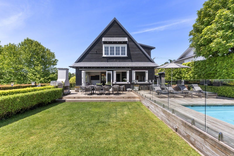 18 Combes Road, Remuera, Auckland - Carousel 2