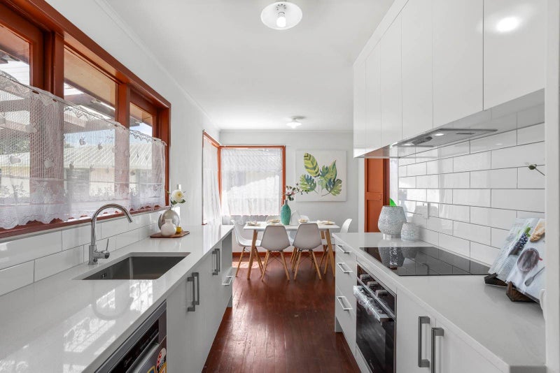 39 Canal Road, Avondale, Auckland - Carousel 2