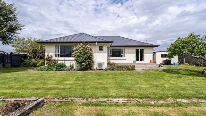 96 West Street, Hawthorndale, Invercargill - Carousel 1