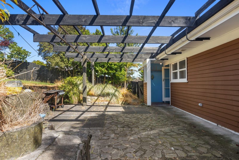 142 Welcome Bay Road, Welcome Bay, Tauranga - Carousel 13