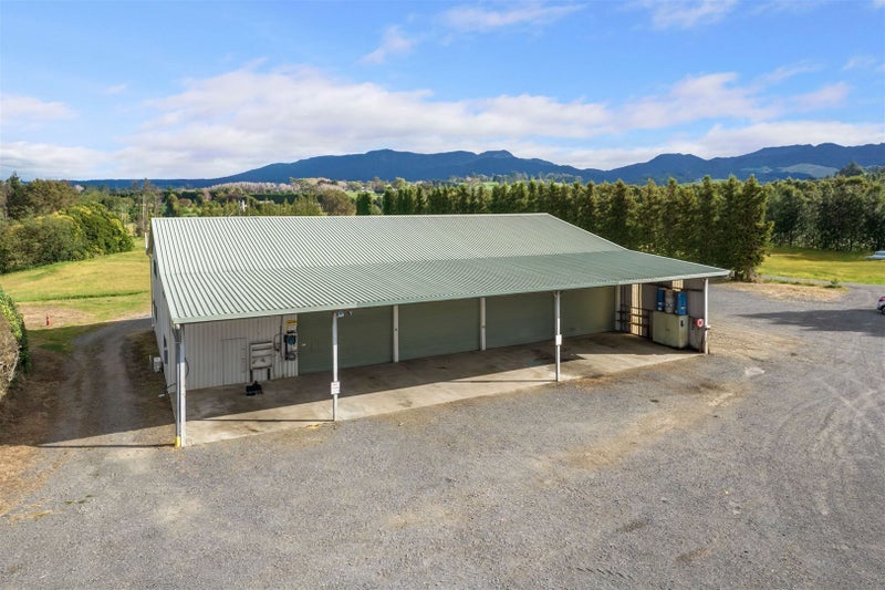 2657 State Highway 2, Aongatete, Katikati - Carousel 2