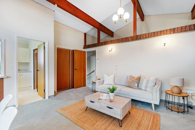 4 Hawkswood Place, Avonhead, Christchurch City, Canterbury - Carousel 2
