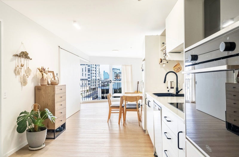 9B/18 Scotia Place, Auckland Central, Auckland - Carousel 2