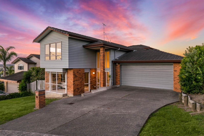 6 Totara Views Drive, Red Beach, Red Beach - Carousel 1