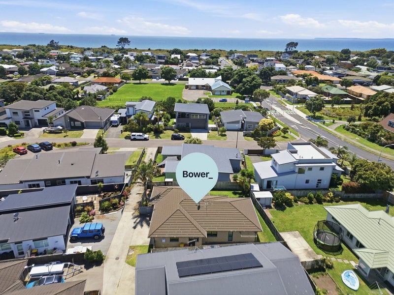5 Ella Place, Papamoa Beach, Tauranga, Bay Of Plenty - Carousel 2