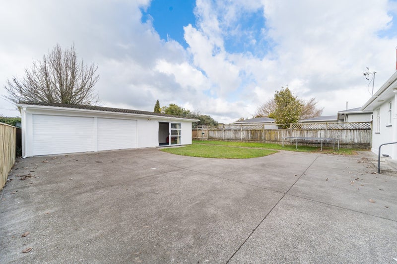 64 Keeling Street, West End, Palmerston North - Carousel 2