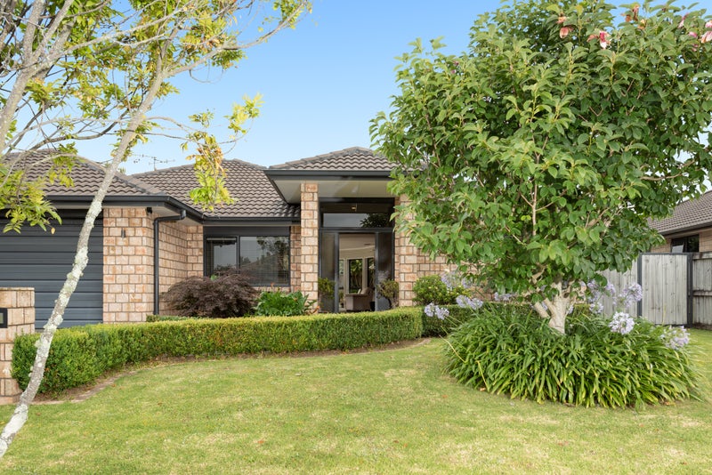 4 Kereru Place, Pyes Pa, Tauranga - Carousel 1