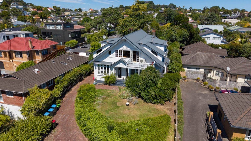22 Peary Road, Mount Eden, Auckland - Carousel 1