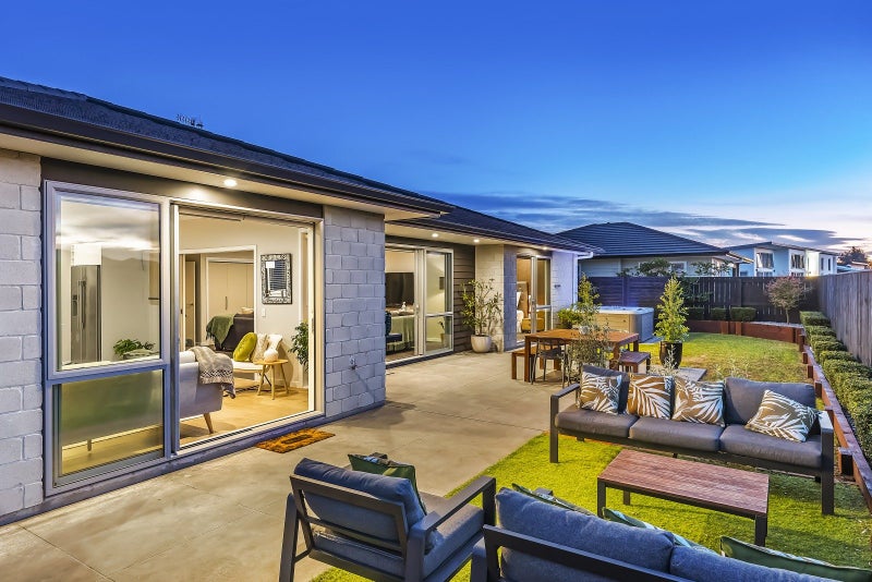 3 Christow Court, Paraparaumu, Paraparaumu - Carousel 2