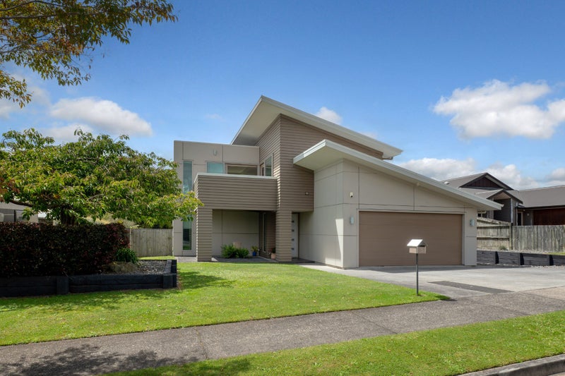 15 Devoy Drive, Owhata, Rotorua - Carousel 2