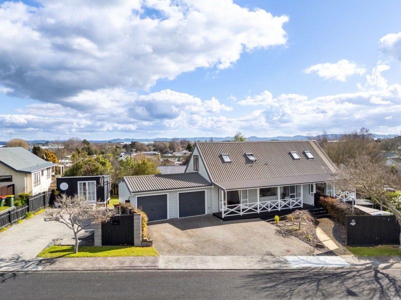 20 Highland Drive, Pukete, Hamilton - Carousel 1