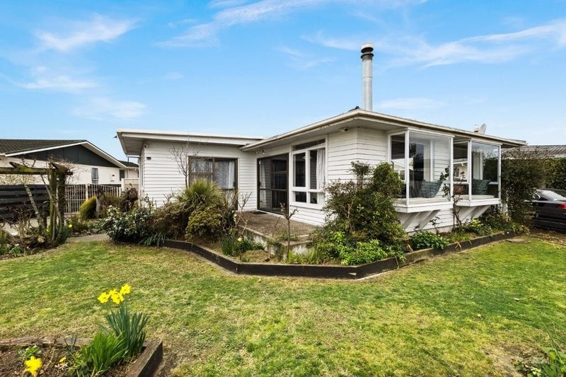 166 Flaxmere Avenue, Flaxmere, Hastings - Carousel 1