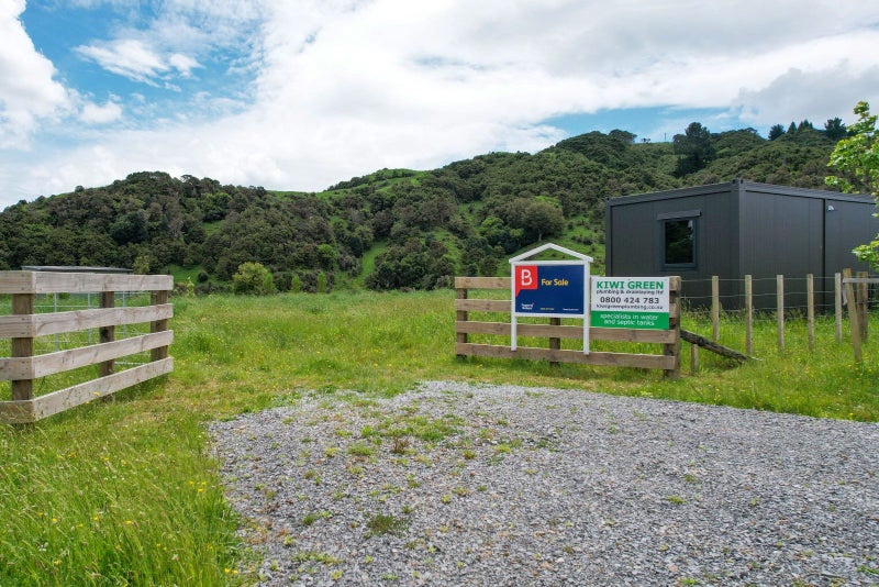 13 Robertson Close, Manakau, Manakau - Carousel 10