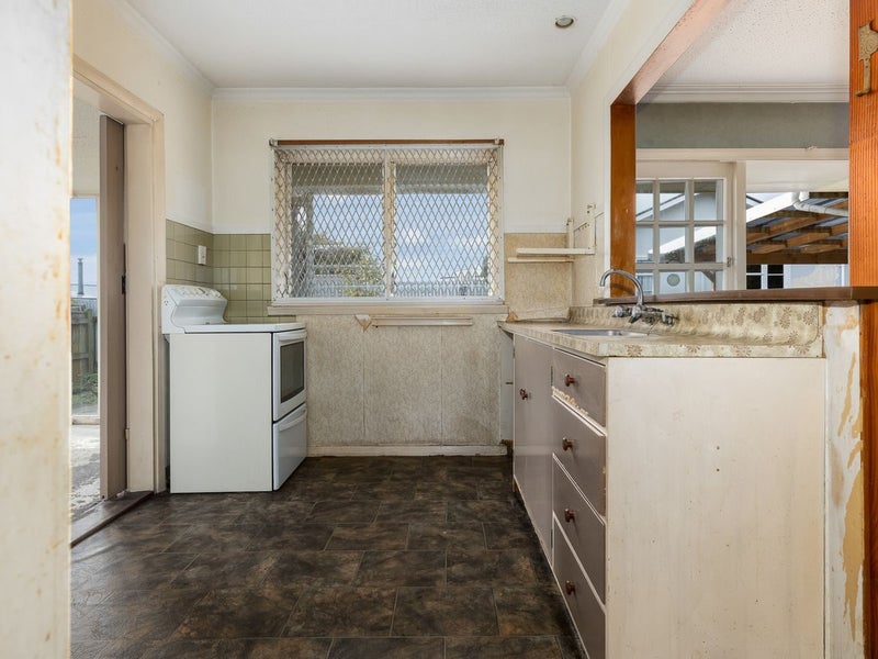 27 Quinn Road, Levin, Levin - Carousel 2