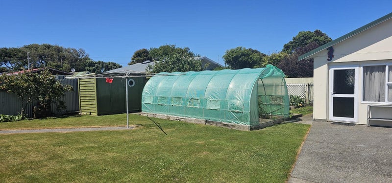 3 Edinburgh Street, Patea - Carousel 17