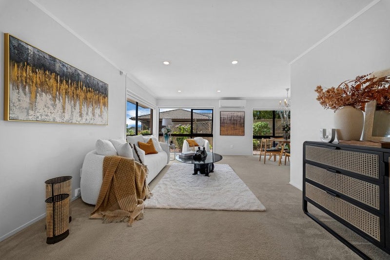 22A Crescent Hills Court, Northpark, Auckland - Carousel 2