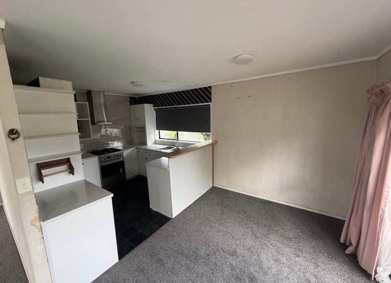 6/116 Titirangi Road, New Lynn, Auckland - Carousel 8