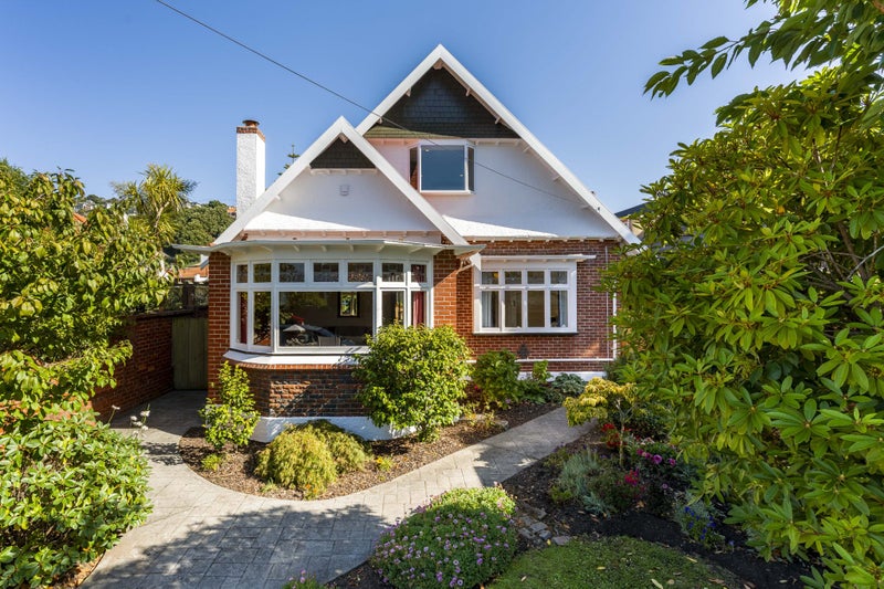 3 Ings Avenue, Saint Clair, Dunedin - Carousel 1