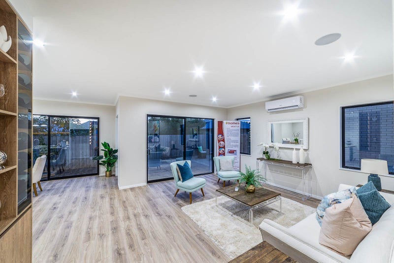 36 Te Aparangi Road, Papakura, Papakura - Carousel 1