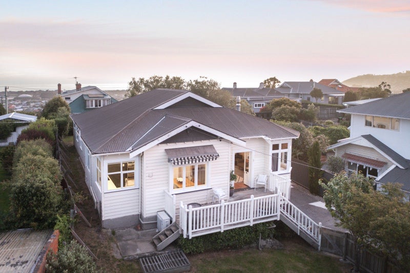 9 Rewa Street, Musselburgh, Dunedin - Carousel 1