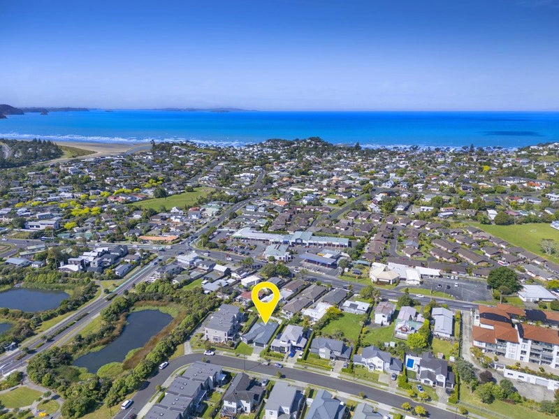9 Couldrey Crescent, Red Beach, Red Beach - Carousel 20