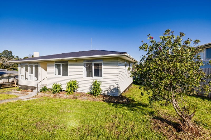 15 Whiteman Road, Kawakawa, Kawakawa - Carousel 2