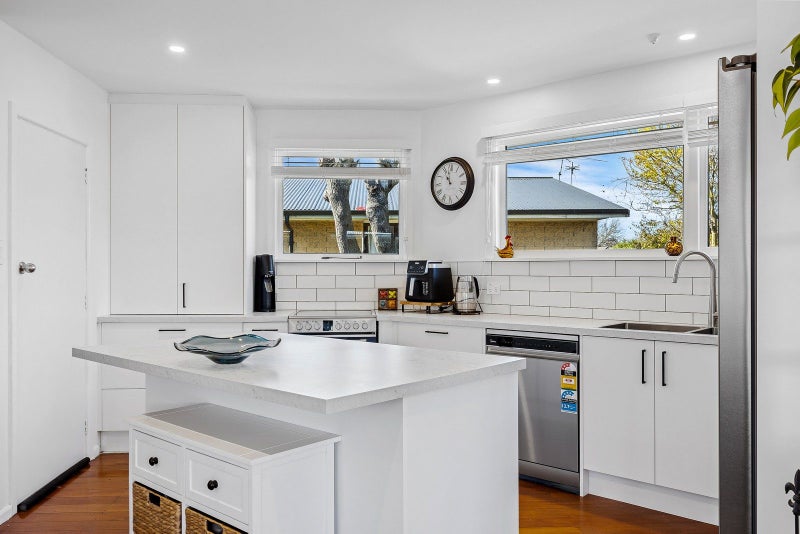 1/409 Yaldhurst Road, Russley, Christchurch - Carousel 2