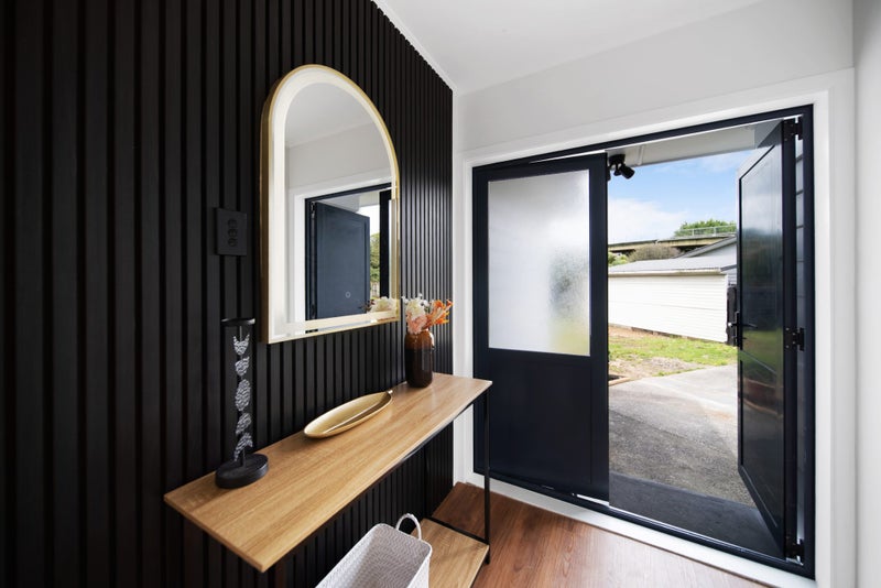 64 Orams Road, Hill Park, Manukau City, Auckland - Carousel 2