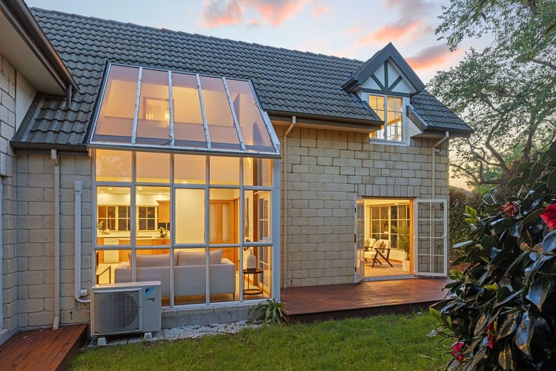 2/7A Toorak Avenue, Avonhead, Christchurch - Carousel 18