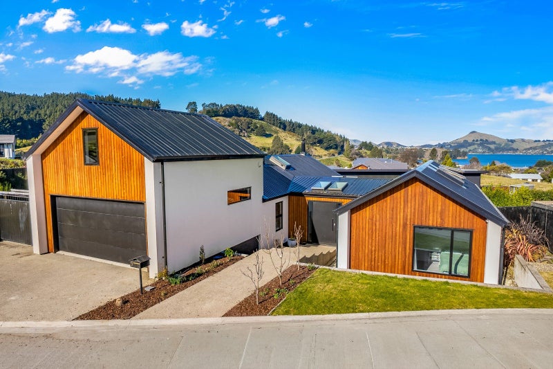 5 Goddard Way, Sawyers Bay, Port Chalmers - Carousel 1