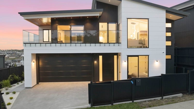 154 Te Oneroa Way, Long Bay, Auckland - Carousel 1