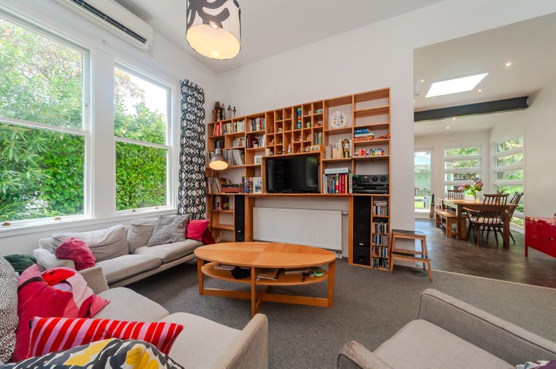 23 Palm Grove, Berhampore, Wellington - Carousel 2