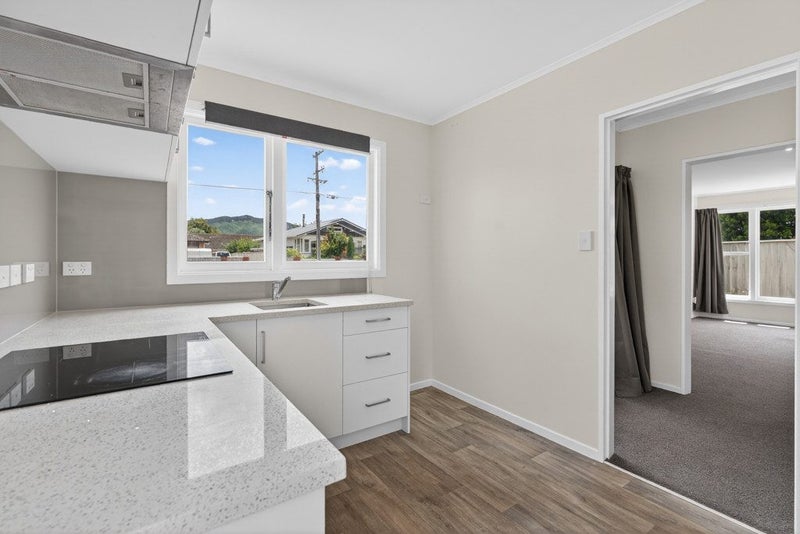 1/57 Ararino Street, Trentham, Upper Hutt - Carousel 2