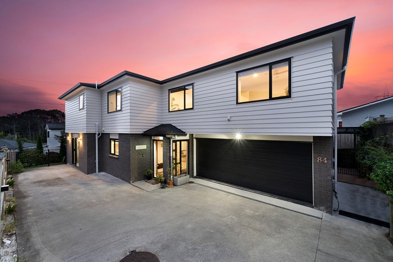 84 Connaught Street, Blockhouse Bay, Auckland - Carousel 1