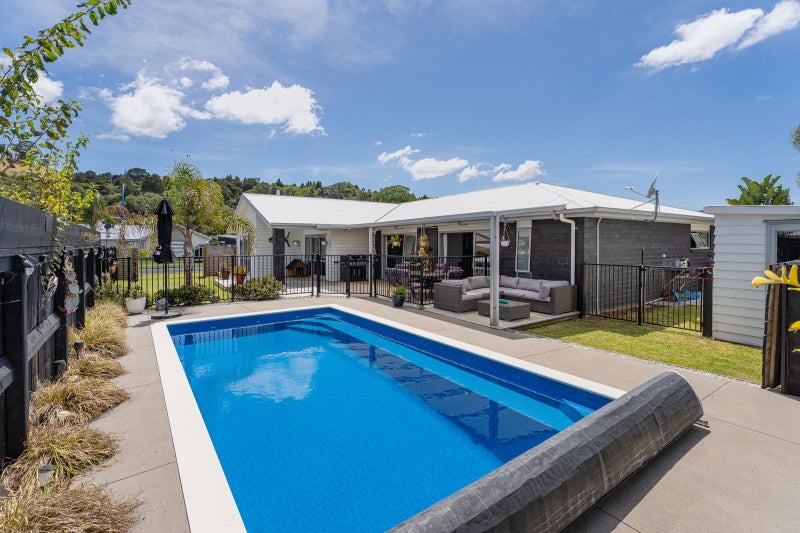 338 Cook Drive, Whitianga, Whitianga - Carousel 1